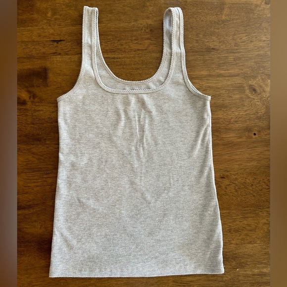 Abercrombie & Fitch Light Gray Tank Top Size M - Picture 3 of 7
